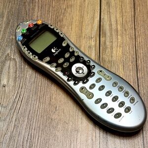 Logitech Harmony 670 Universal Programmable Remote Tested Home Entertainment